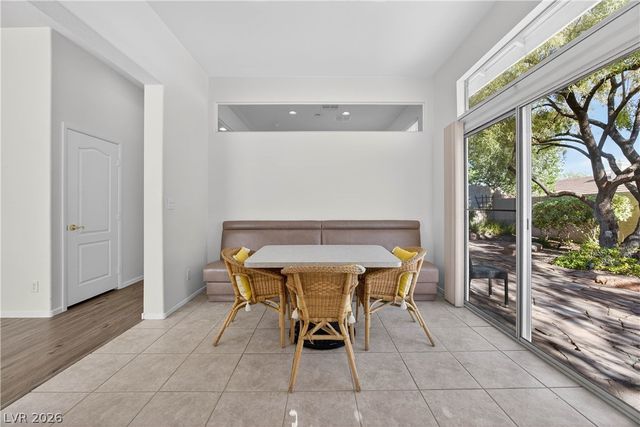 1704 Pacific Sandstone Place, Las Vegas, NV 89144