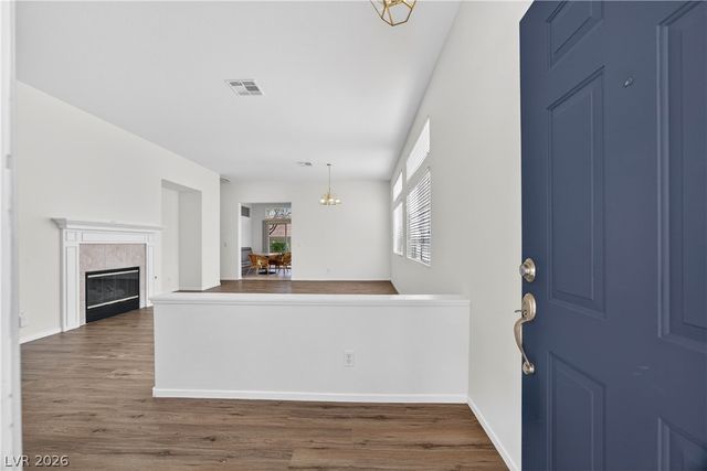 1704 Pacific Sandstone Place, Las Vegas, NV 89144