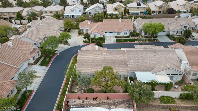 1704 Pacific Sandstone Place, Las Vegas, NV 89144