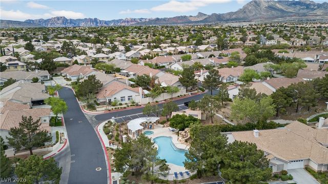 1704 Pacific Sandstone Place, Las Vegas, NV 89144