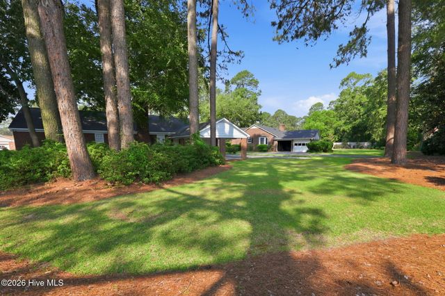 1205 W Highland Avenue, Kinston, NC 28501