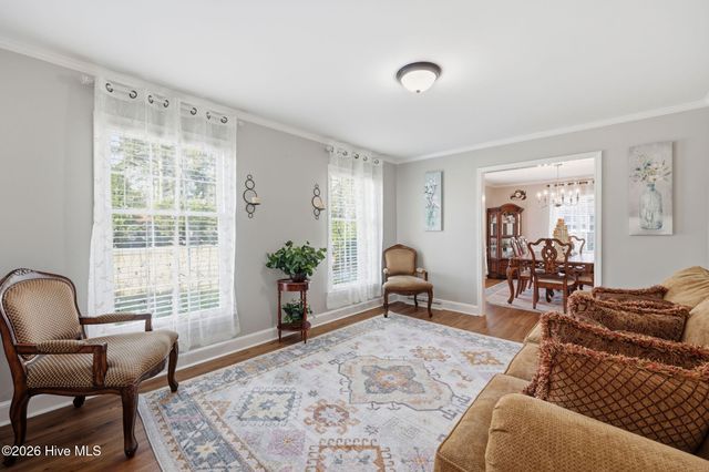 1205 W Highland Avenue, Kinston, NC 28501