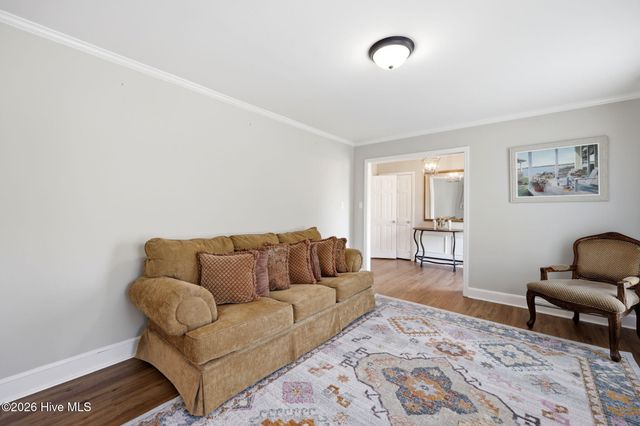 1205 W Highland Avenue, Kinston, NC 28501