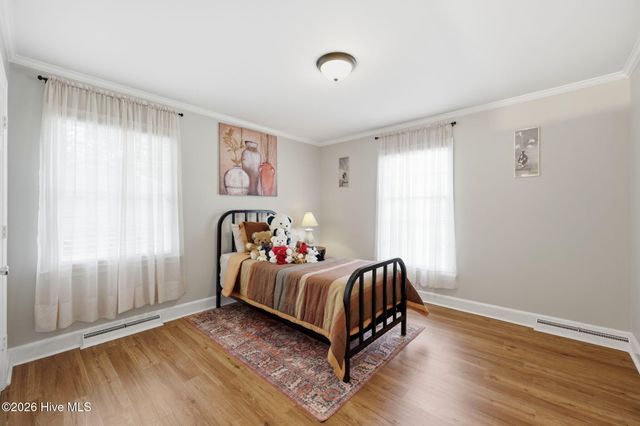 1205 W Highland Avenue, Kinston, NC 28501