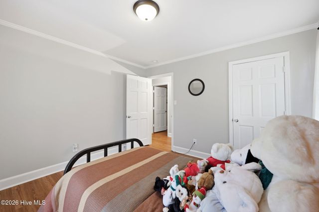 1205 W Highland Avenue, Kinston, NC 28501