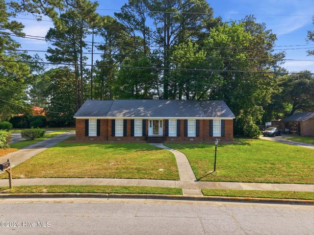 1205 W Highland Avenue, Kinston, NC 28501