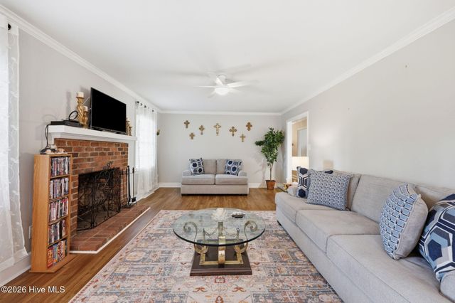1205 W Highland Avenue, Kinston, NC 28501