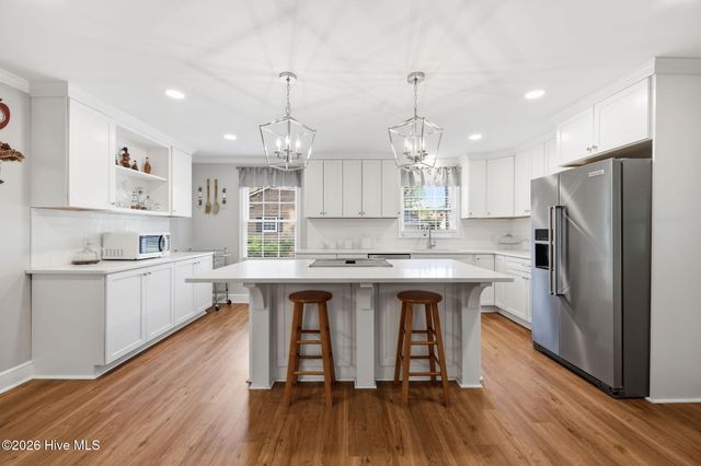 1205 W Highland Avenue, Kinston, NC 28501