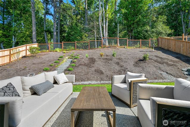 1142 Brookstone Drive, Bellingham, WA 98229