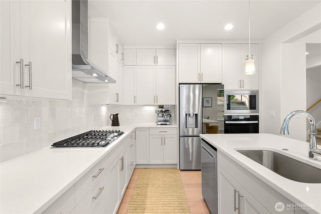 1142 Brookstone Drive, Bellingham, WA 98229