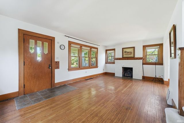 4425 Indiana Avenue, Fort Wayne, IN 46807