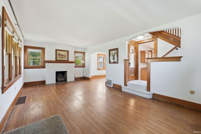 4425 Indiana Avenue, Fort Wayne, IN 46807