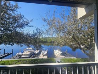 266 Newport DR 310, Naples, FL 34114