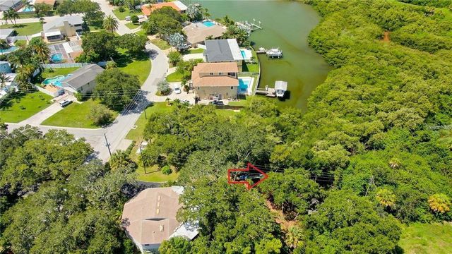 5828 OAKHURST DRIVE, Seminole, FL 33772