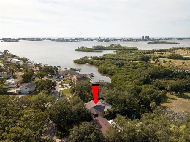5828 OAKHURST DRIVE, Seminole, FL 33772