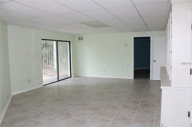 5828 OAKHURST DRIVE, Seminole, FL 33772