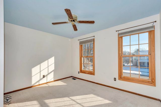 140 Autumn Rdg Drive, Montgomery, IL 60538