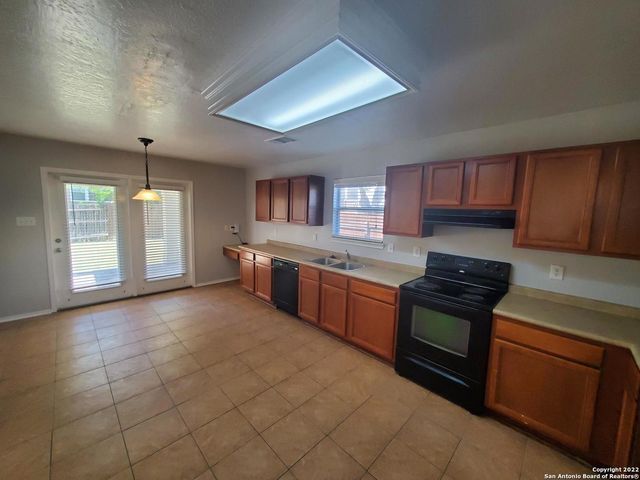 1411 Ambush Creek, San Antonio, TX 78245