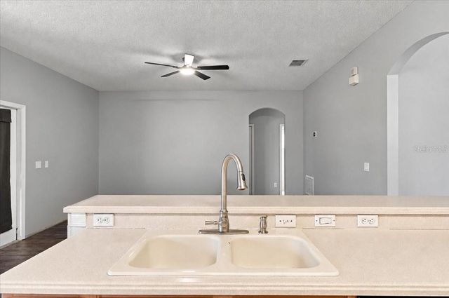 10003 AUTUMN CREEK LANE, Orlando, FL 32832