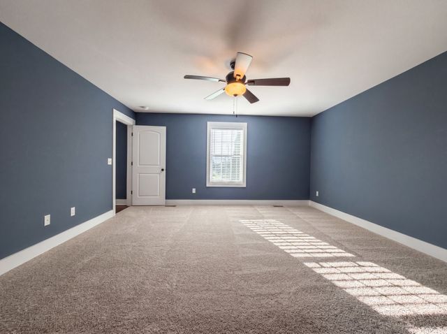 131 Mitchell Rd, Portland, TN 37148