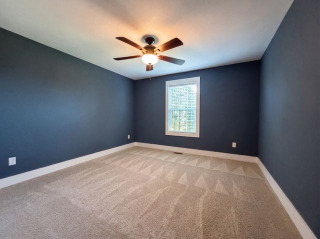 131 Mitchell Rd, Portland, TN 37148