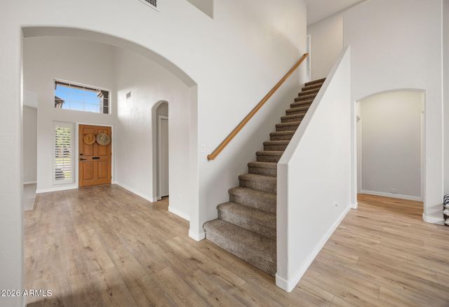 1050 E BAYLOR Lane, Chandler, AZ 85225
