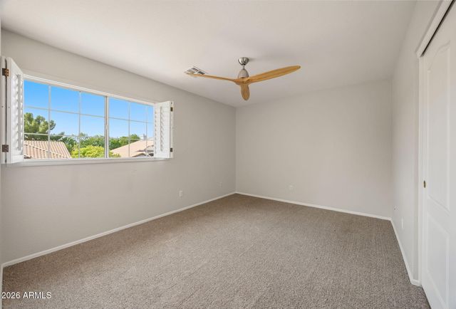 1050 E BAYLOR Lane, Chandler, AZ 85225