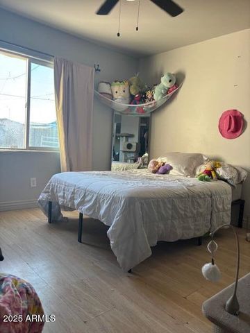 3803 W PORTLAND Street, Phoenix, AZ 85009