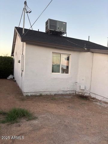 3803 W PORTLAND Street, Phoenix, AZ 85009