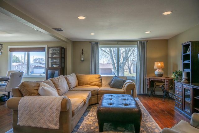 926 Elm Street, Mauston, WI 53948