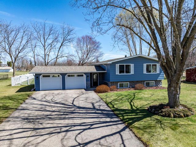 926 Elm Street, Mauston, WI 53948