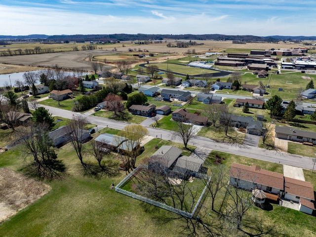 926 Elm Street, Mauston, WI 53948