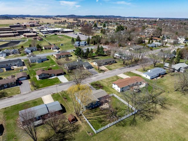 926 Elm Street, Mauston, WI 53948
