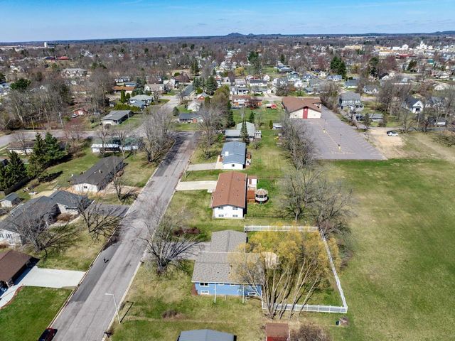 926 Elm Street, Mauston, WI 53948