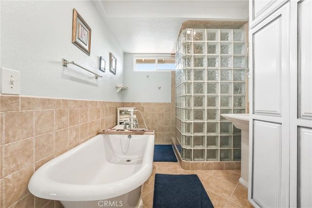 20382 Via Trinidad, Yorba Linda, CA 92886