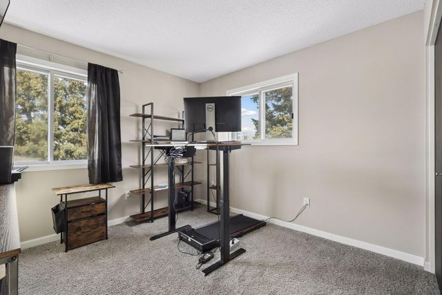 2543 Wimbledon Place, Woodbury, MN 55125