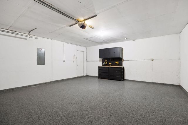 2543 Wimbledon Place, Woodbury, MN 55125