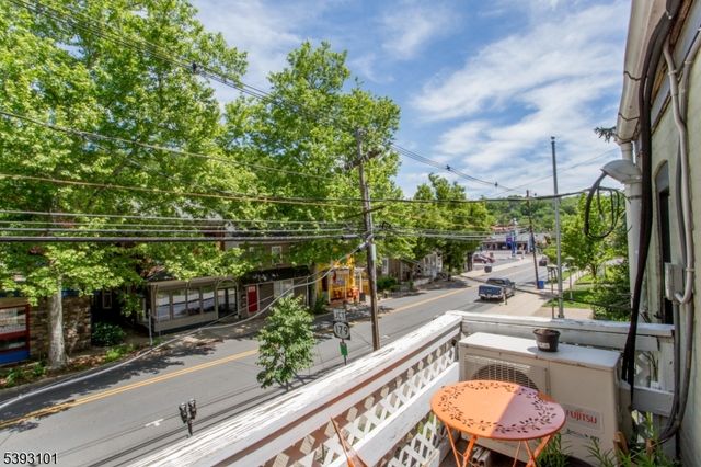 41 Church St, Lambertville City, NJ 08530