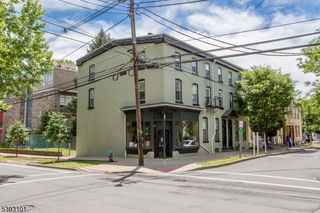 41 Church St, Lambertville City, NJ 08530