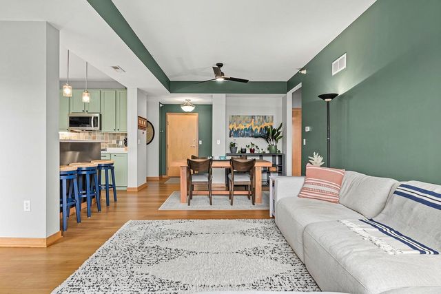 2565 Franklin Avenue 307, Saint Paul, MN 55114