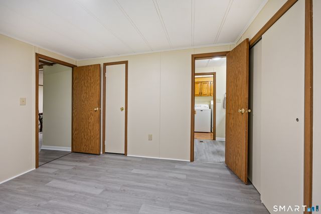 8 Redstone Street, Southington, CT 06489