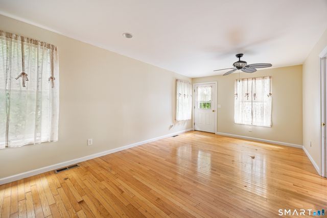 8 Redstone Street, Southington, CT 06489