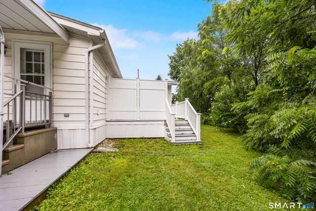 8 Redstone Street, Southington, CT 06489