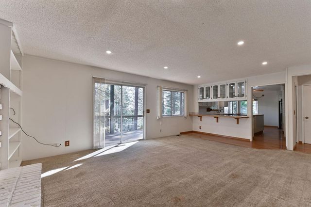 2637 Ruth Ln, Arnold, CA 95223