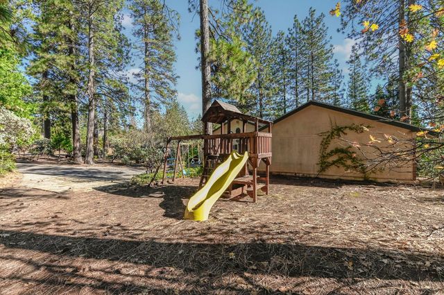 2637 Ruth Ln, Arnold, CA 95223