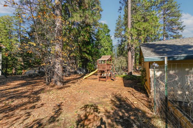 2637 Ruth Ln, Arnold, CA 95223