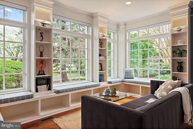 6 CHASE RD, Annapolis, MD 21409