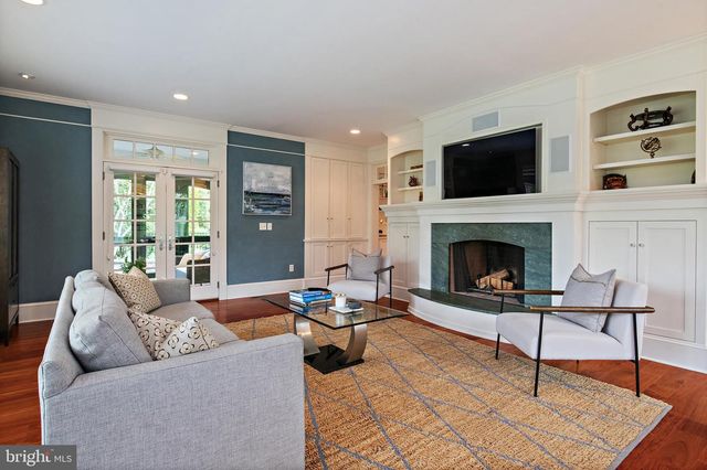 6 CHASE RD, Annapolis, MD 21409