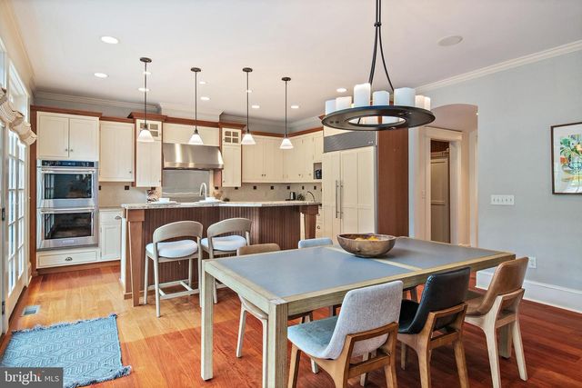 6 CHASE RD, Annapolis, MD 21409