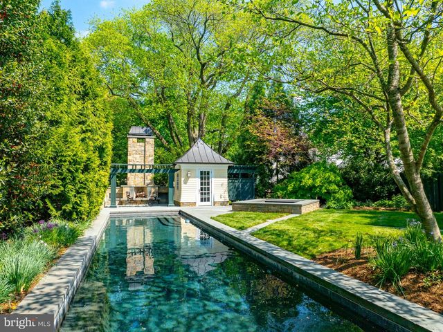 6 CHASE RD, Annapolis, MD 21409